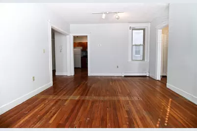 32 Ransom Rd #4, Boston, MA 02135 - Photo 4