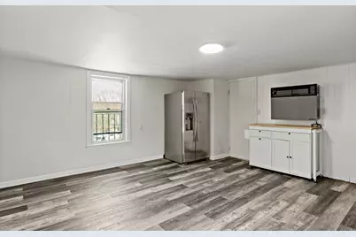 63 West Carpenter St #2R, Attleboro, MA 02703 - Photo 2