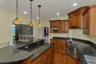 333 Stebbins St, Belchertown, MA 01007 - Photo 6