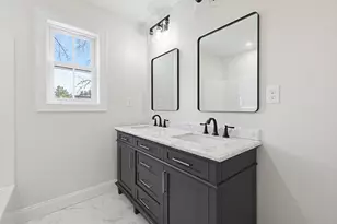 673 Pleasant St, Leicester, MA 01524 - Photo 20