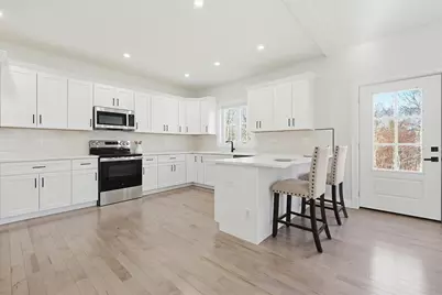 673 Pleasant Street, Leicester, MA 01524 - Photo 10