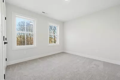 673 Pleasant Street, Leicester, MA 01524 - Photo 34