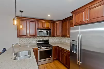 330 Haydenvielle Rd #E, Northampton, MA 01053 - Photo 4