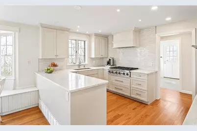 81 Whalers Walk, Edgartown, MA 02539 - Photo 4