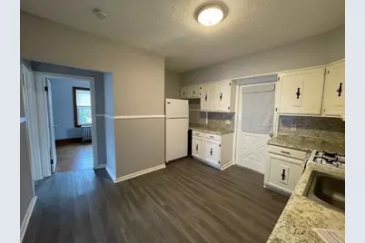 42 Farrington St #1, Quincy, MA 02171 - Photo 2