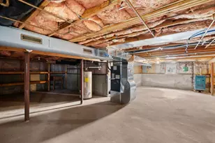 221 Crystal Water Dr, East Bridgewater, MA 02333 - Photo 20