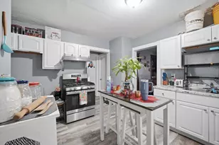 485 Bay St, Springfield, MA 01109 - Photo 6