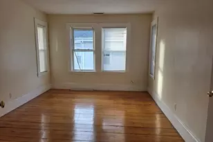 209 Ash St, Waltham, MA 02453 - Photo 6