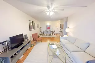 19 Winchester St, Brookline, MA 02446 - Photo 2