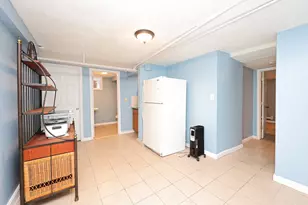 23 Hudson St, Milton, MA 02186 - Photo 4