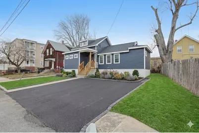 3 Robert St, Attleboro, MA 02703 - Photo 2