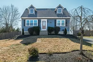 153 Pilgrim St, Abington, MA 02351 - Photo 1