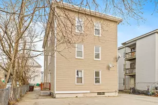 68 Dalton St, Lowell, MA 01850 - Photo 6