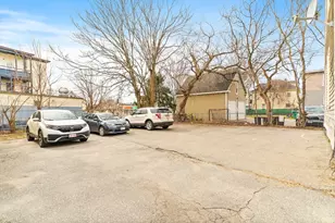 68 Dalton St, Lowell, MA 01850 - Photo 4