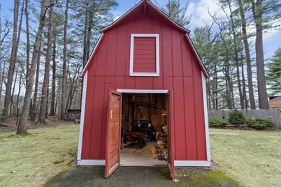 31 Maureen Dr, Tewksbury, MA 01876 - Photo 18