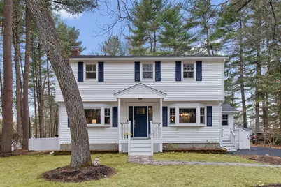 31 Maureen Dr, Tewksbury, MA 01876 - Photo 2