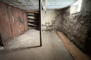 154 Barnaby St, Fall River, MA 02720 - Photo 36