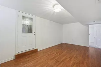 238 Sterling St, Fall River, MA 02721 - Photo 14