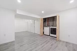 238 Sterling St, Fall River, MA 02721 - Photo 12