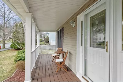 7 Hilltop Drive, Peabody, MA 01960 - Photo 4