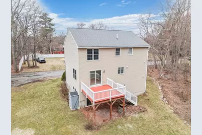 3 Lee St, Wilmington, MA 01887 - Photo 2