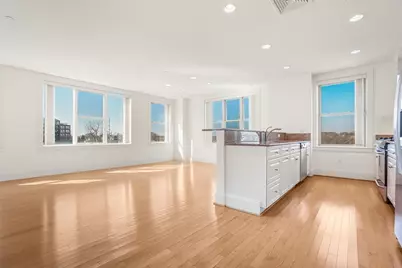 116-128 Rantoul St. #509, Beverly, MA 01915 - Photo 4