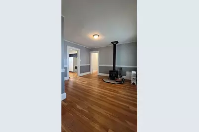 60-62 Cloverdale Rd #62, Newton, MA 02461 - Photo 4