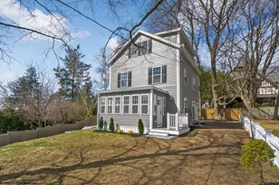 10 Johnson St, Newburyport, MA 01950 - Photo 2