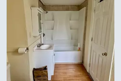 277 E Merrimack St #1, Lowell, MA 01852 - Photo 8