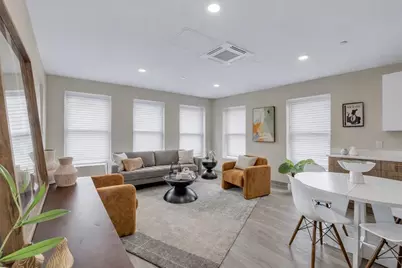 377 Cummins Highway #2, Boston, MA 02131 - Photo 6