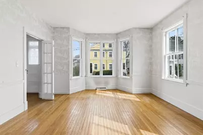 14 Allen St, Newburyport, MA 01950 - Photo 18