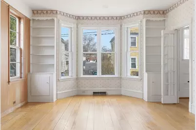 14 Allen St, Newburyport, MA 01950 - Photo 10