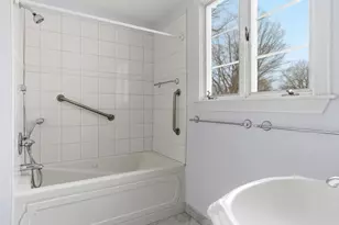 14 Allen St, Newburyport, MA 01950 - Photo 20