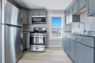 25 Palmer St, Fall River, MA 02724 - Photo 1