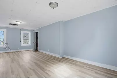 25 Palmer Street, Fall River, MA 02724 - Photo 4