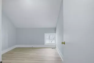 25 Palmer St, Fall River, MA 02724 - Photo 16