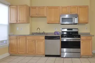 68 Elm St, Marlborough, MA 01752 - Photo 2