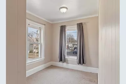 11 Pine Street, Leominster, MA 01453 - Photo 24