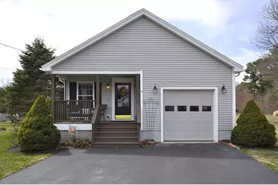 15 Beech St #15, East Bridgewater, MA 02333 - Photo 2