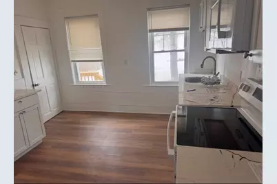 9 Creston St #2, Worcester, MA 01604 - Photo 2