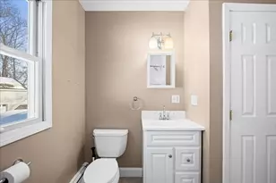 12 Bylund Ave, Auburn, MA 01501 - Photo 18