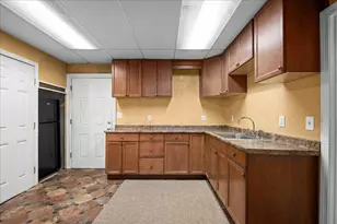 12 Bylund Ave, Auburn, MA 01501 - Photo 20