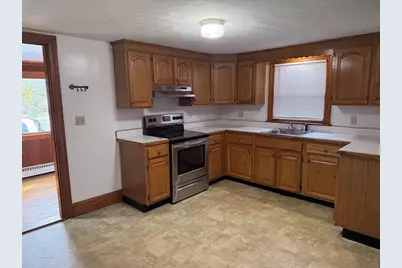 192 Spring St, Bridgewater, MA 02324 - Photo 6