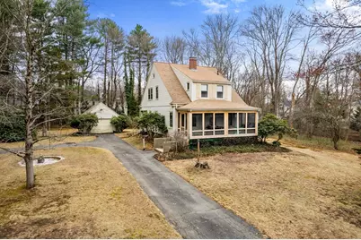 53 Elmwood Rd, Wellesley, MA 02481 - Photo 2