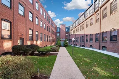 10 Weston Ave #327, Quincy, MA 02170 - Photo 24