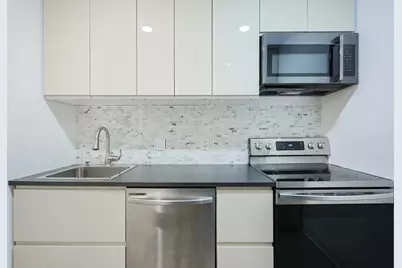 10 Weston Ave #327, Quincy, MA 02170 - Photo 4