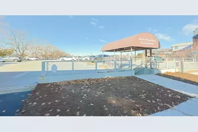 10 Weston Ave #327, Quincy, MA 02170 - Photo 26