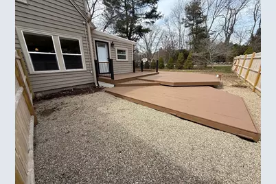 387 West Washington Street #2, Hanson, MA 02341 - Photo 4