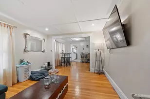 48 Saratoga St, Lynn, MA 01902 - Photo 6