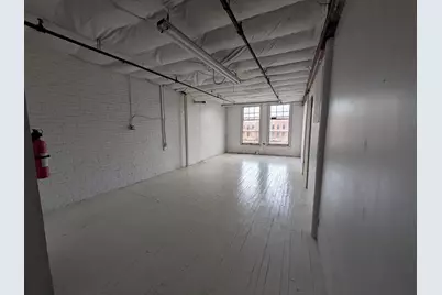 80 Race Street #204, Holyoke, MA 01040 - Photo 2